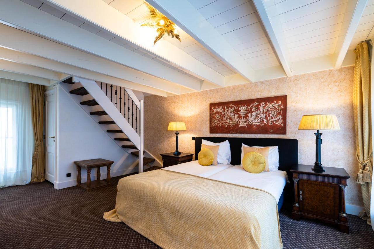 Grand Boutique Hotel-Restaurant Huis Vermeer Deventer Oda fotoğraf
