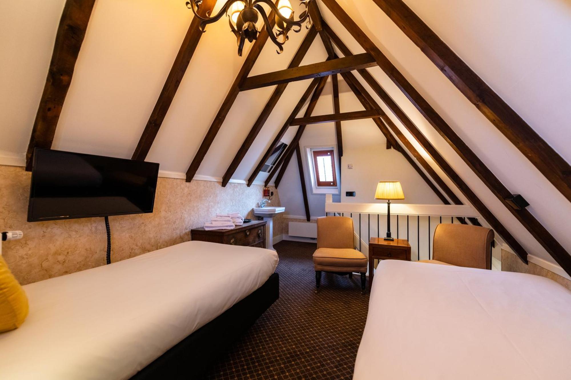 Grand Boutique Hotel-Restaurant Huis Vermeer Deventer Oda fotoğraf